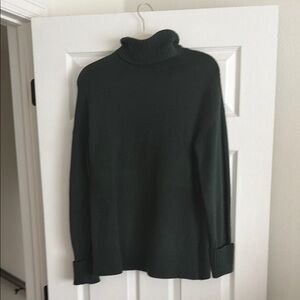 Old Navy Deep Green Turtleneck Sweater